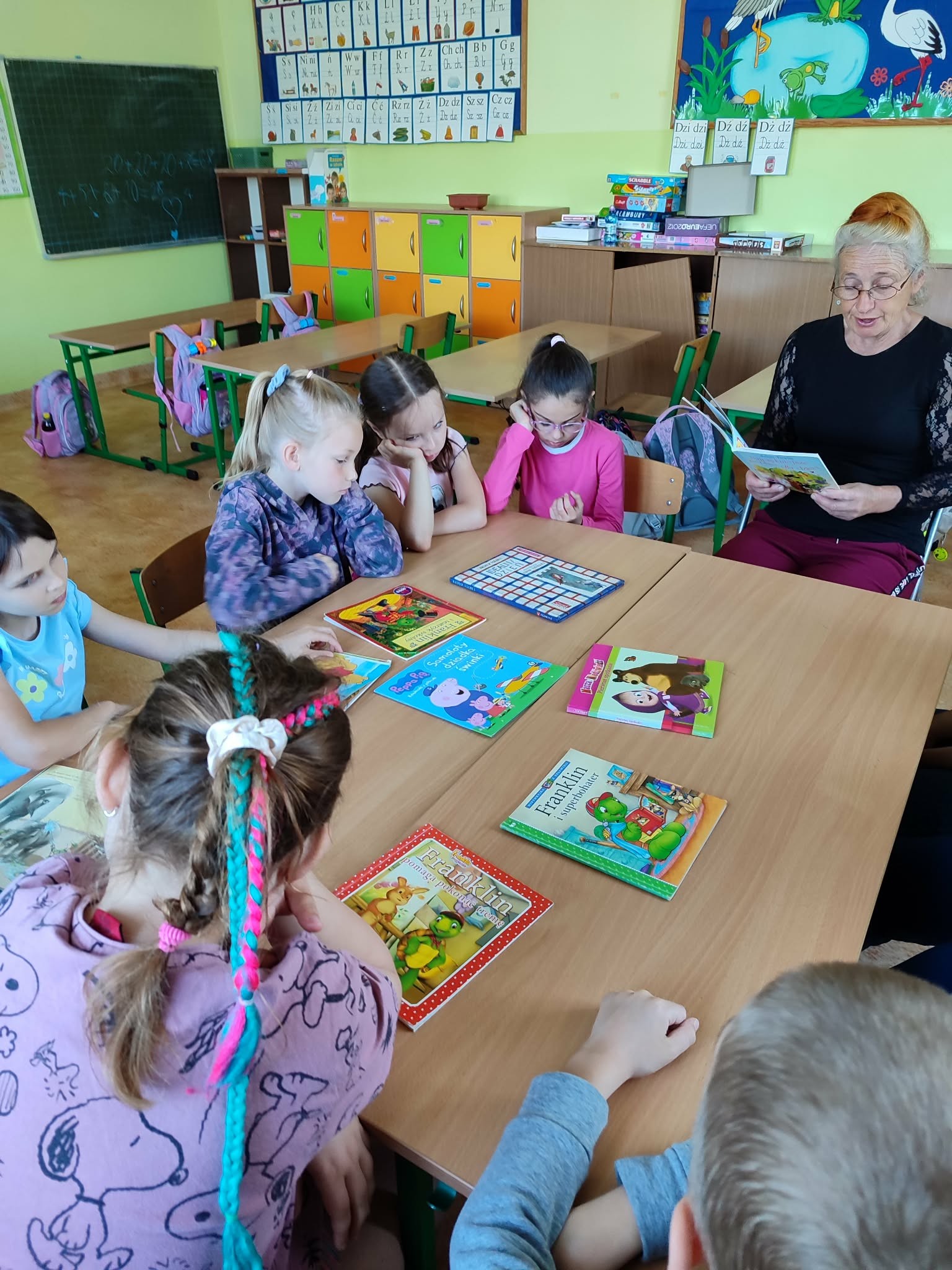 Spotkanie z książką w ramach XXV Ogólnopolskiego Tygodnia Czytania Dzieciom.