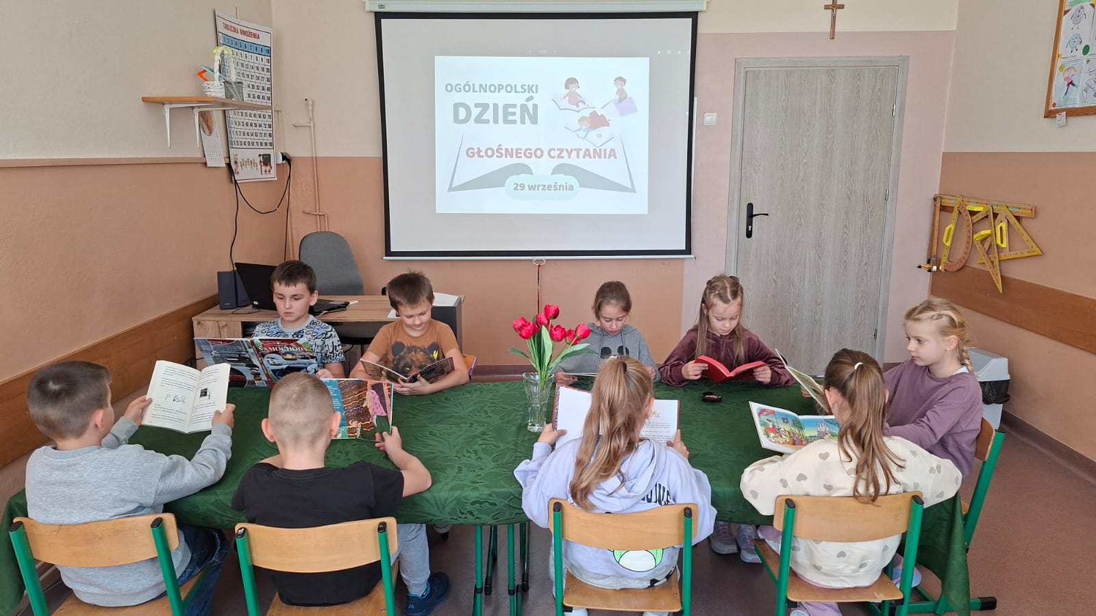 Dzień Głośnego Czytania w klasie 3